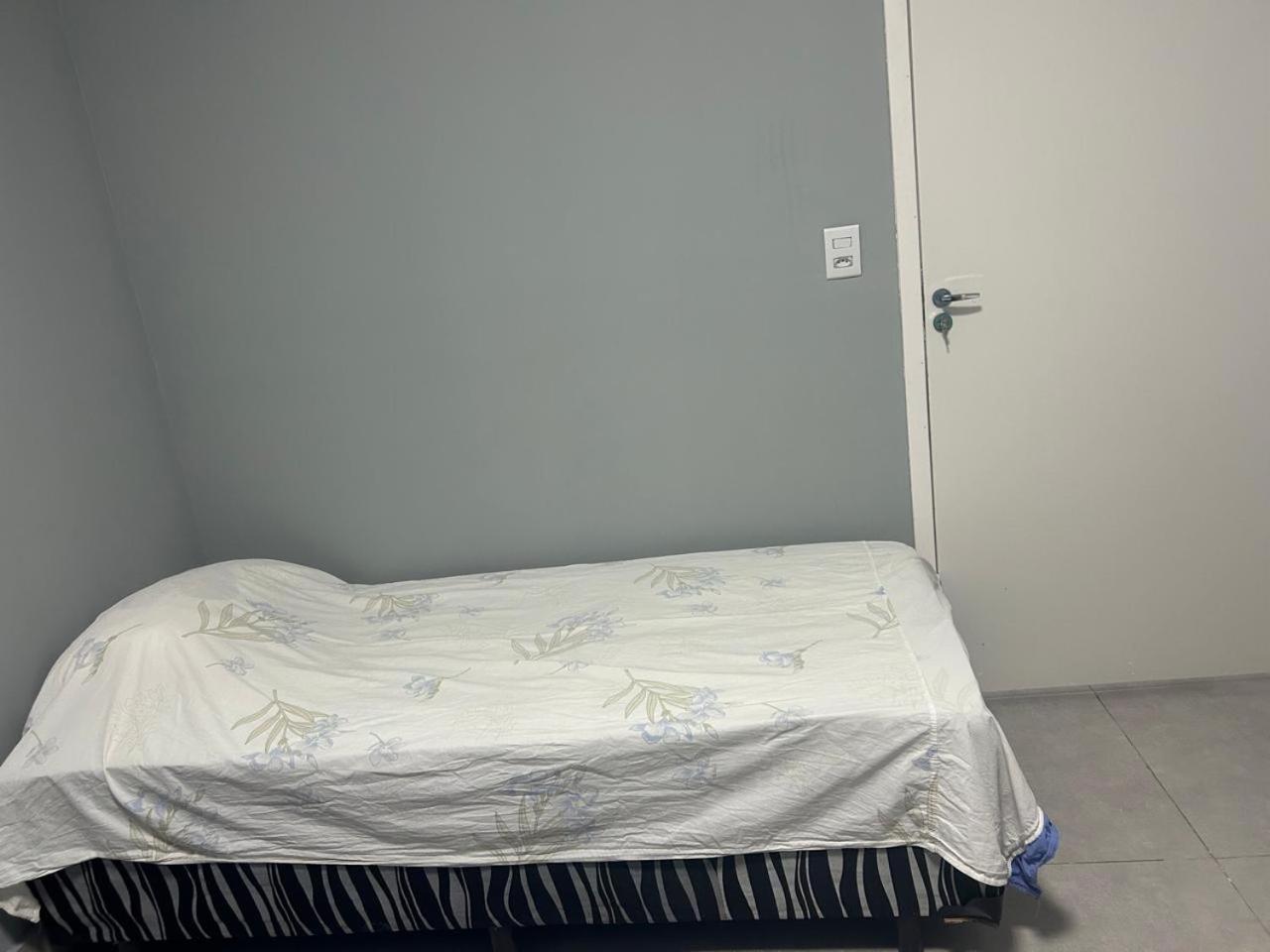 Jbr Park Hotel Гояния Екстериор снимка