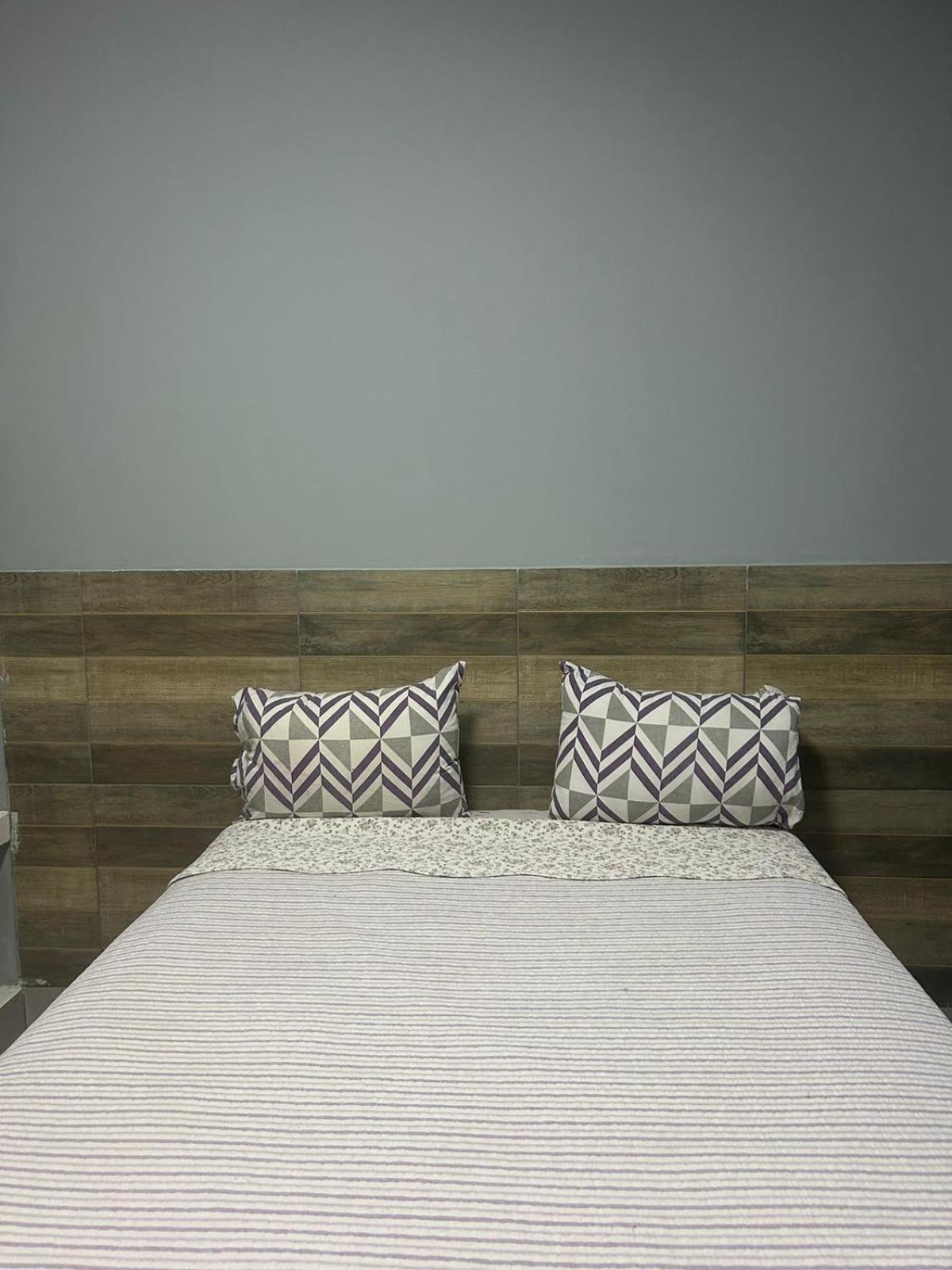 Jbr Park Hotel Гояния Екстериор снимка