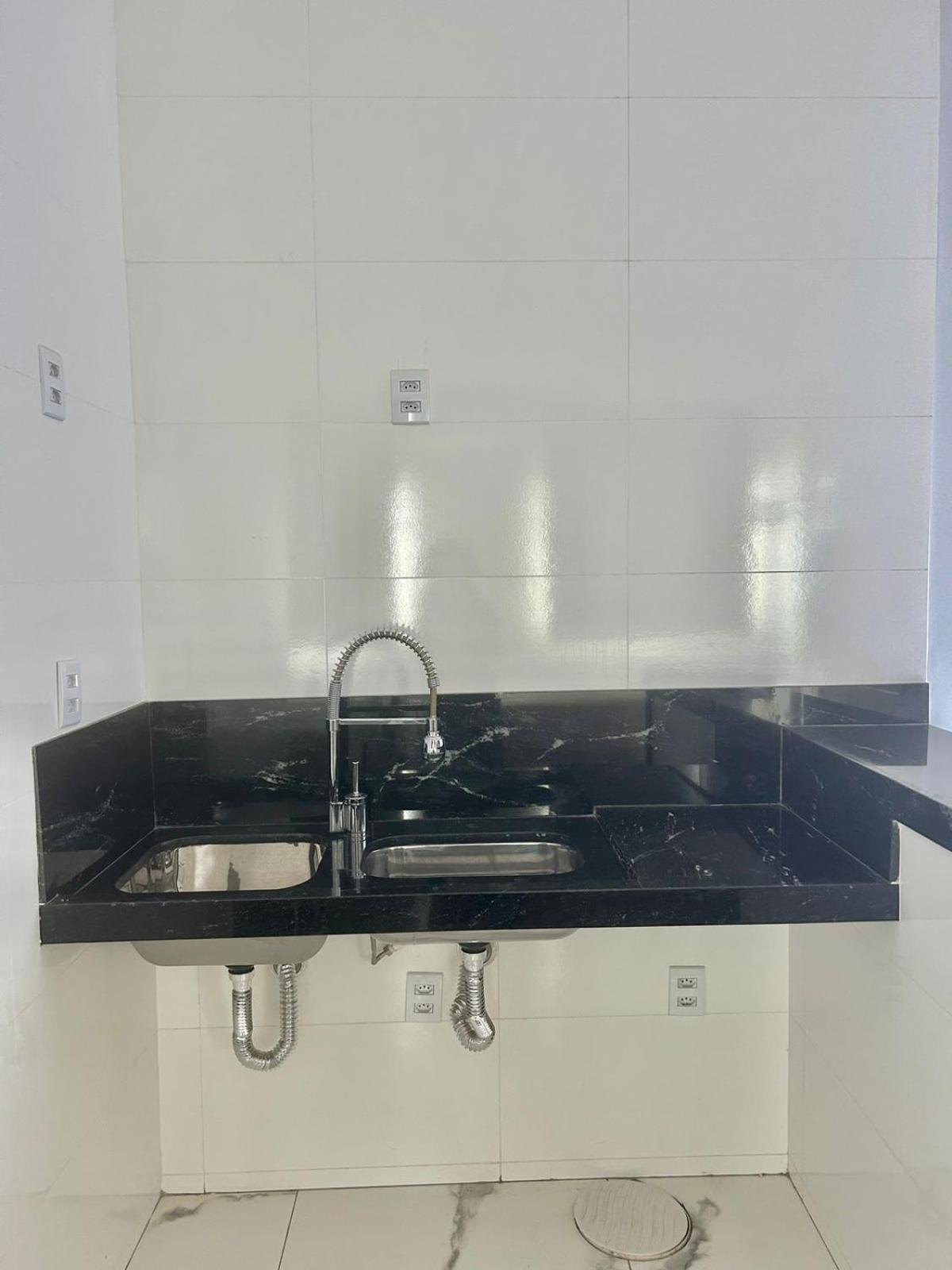 Jbr Park Hotel Гояния Екстериор снимка